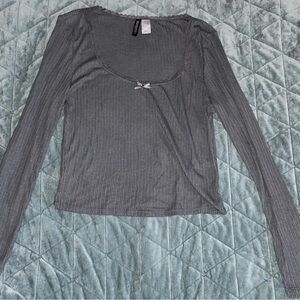 Divided Charcoal Long Sleeve Women's Top Size Large